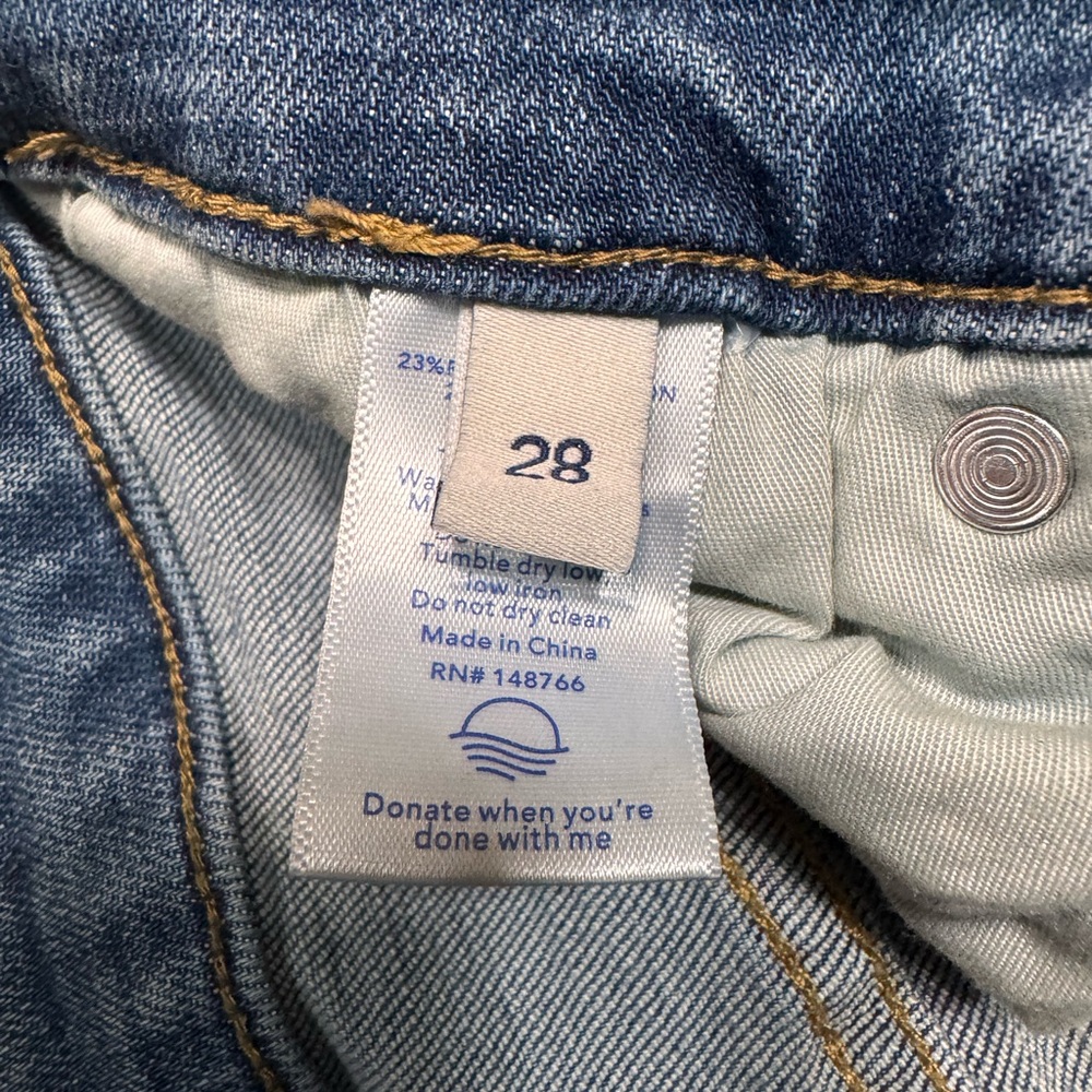 Oliver Logan Denim Crosby Relaxed Taper Straight Jeans, 28x30 Light Distress - Picture 13 of 16
